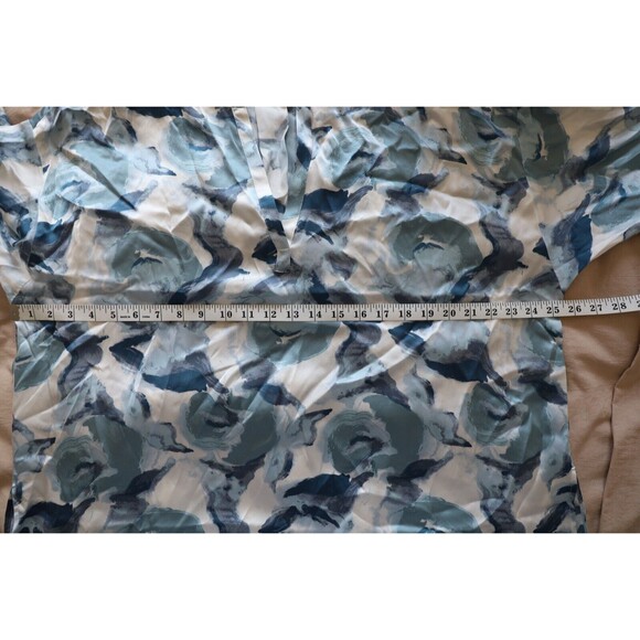 Joie Womens XL Blue 100% Silk V Neck Dolman Sleeve Oversized Floral Flowy Fairy - Picture 6 of 7